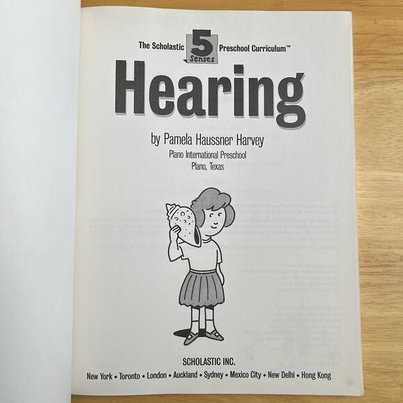 Scholastic Preschool Curriculum 5 Senses Hearing by Pamela Haussner Harvey 1999 - Picture 2 of 15